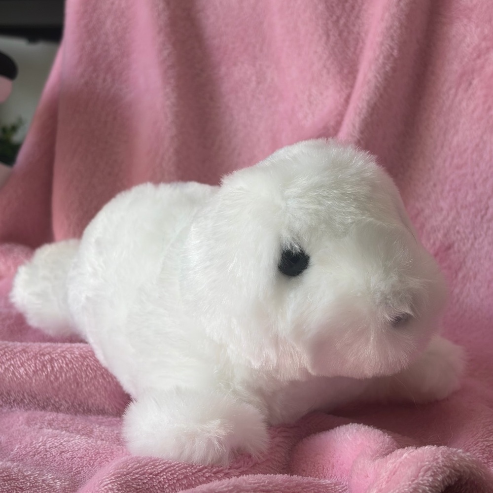 Douglas plush cuddle toys baby seal